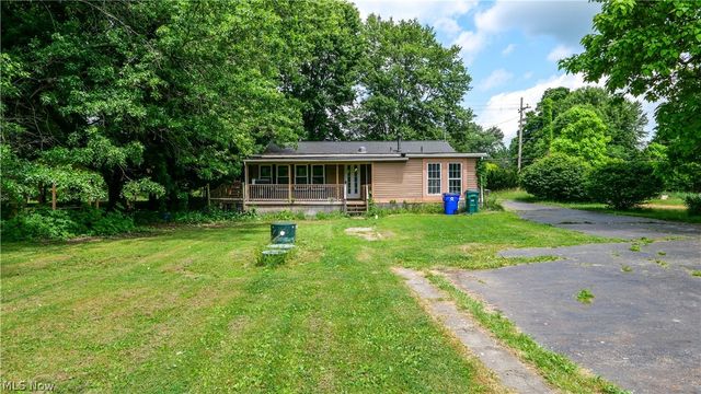 10432 State Route 303, Windham, OH 44288