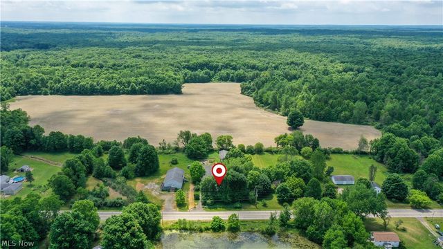 10432 State Route 303, Windham, OH 44288