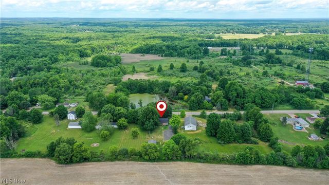 10432 State Route 303, Windham, OH 44288