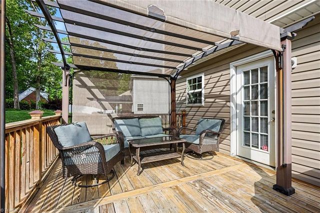 830 Leach Avenue, Thomasville, NC 27360