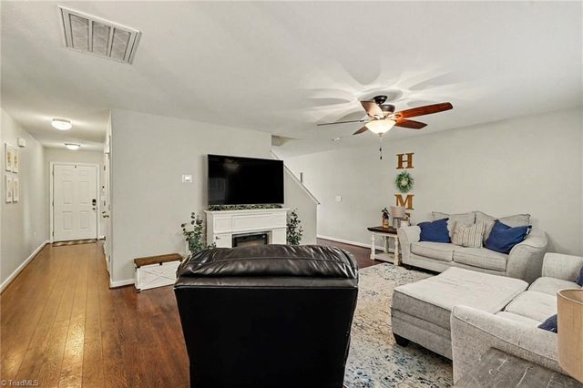 830 Leach Avenue, Thomasville, NC 27360