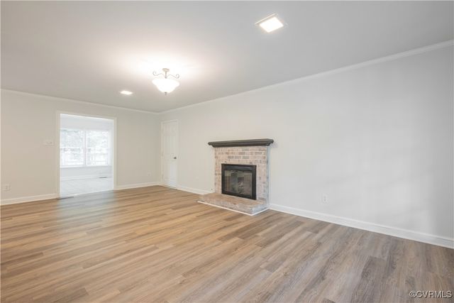 3219 Castlebury Dr, Chester, VA 23831
