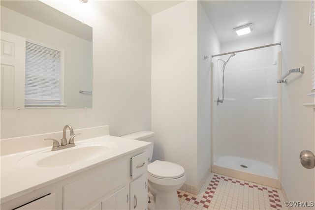 3219 Castlebury Dr, Chester, VA 23831