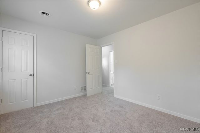 3219 Castlebury Dr, Chester, VA 23831