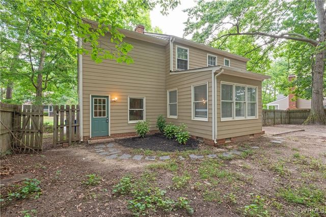 3219 Castlebury Dr, Chester, VA 23831