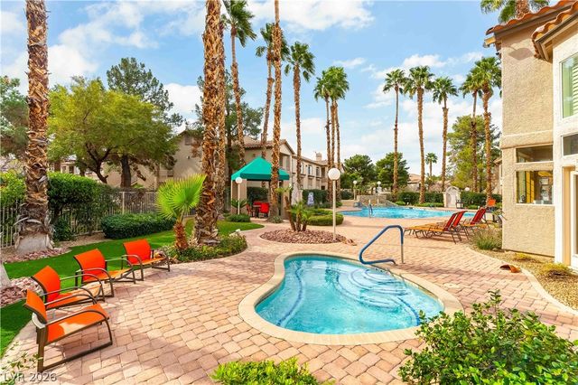 75 North Valle Verde Drive 523, Henderson, NV 89074