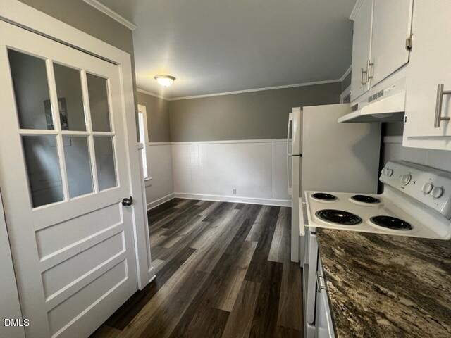 2208 Young Street, Burlington, NC 27215