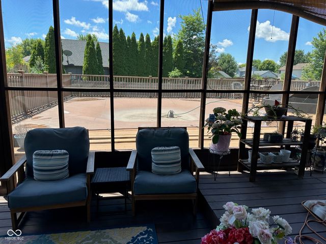 11155 Baywood Lane, Indianapolis, IN 46236