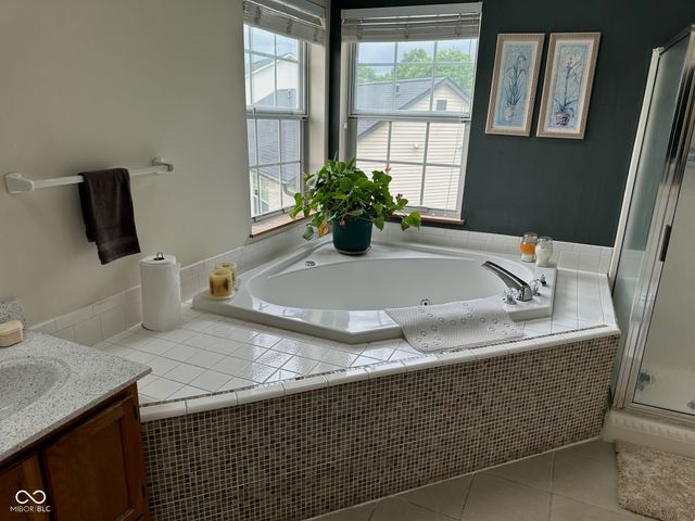 11155 Baywood Lane, Indianapolis, IN 46236