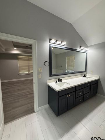 6642 Lacebark, Tyler, TX 75703