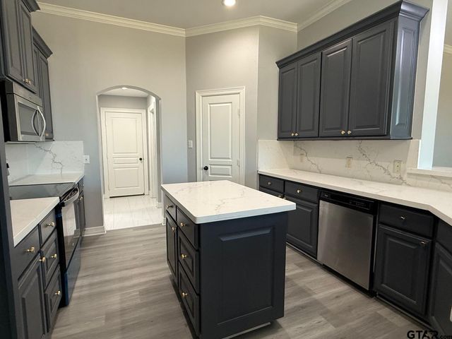 6642 Lacebark, Tyler, TX 75703