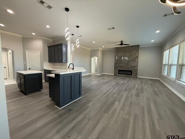 6642 Lacebark, Tyler, TX 75703