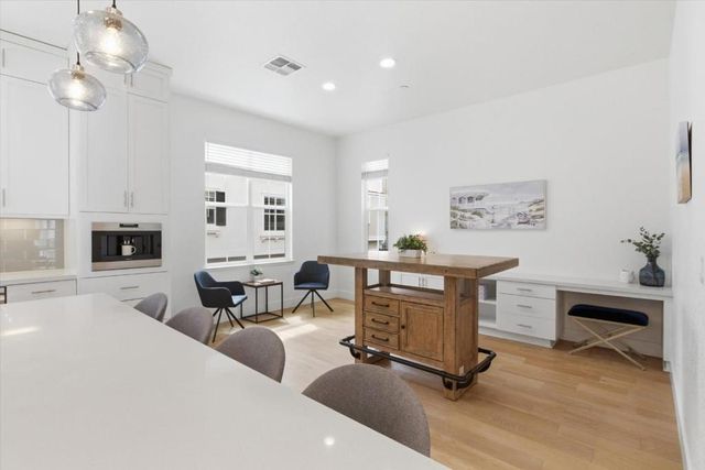 7168 Carneros Lane, Dublin, CA 94568