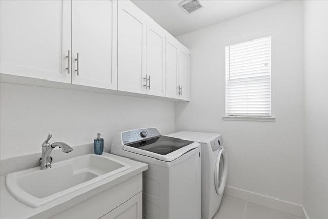 7168 Carneros Lane, Dublin, CA 94568