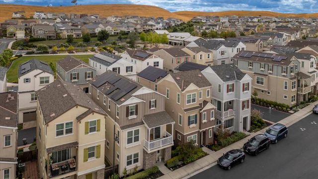 7168 Carneros Lane, Dublin, CA 94568