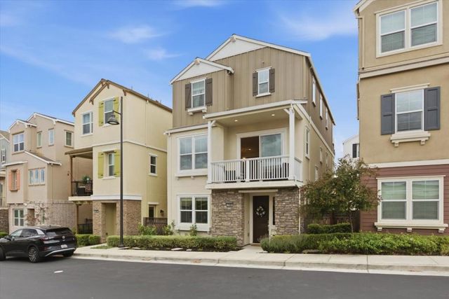 7168 Carneros Lane, Dublin, CA 94568