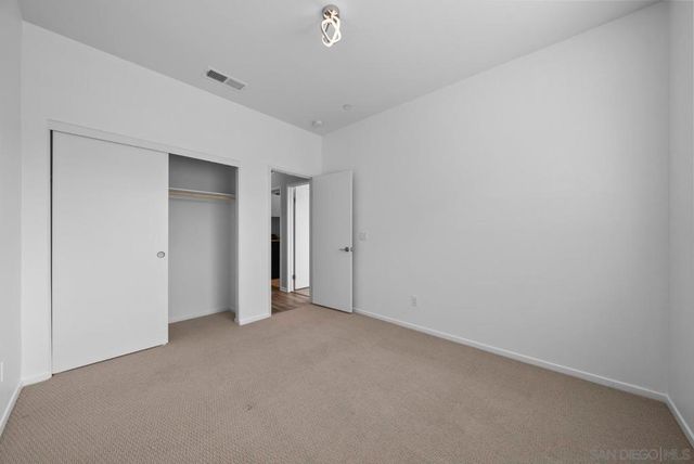 5223 Surfwalk Way 111, San Diego, CA 92154