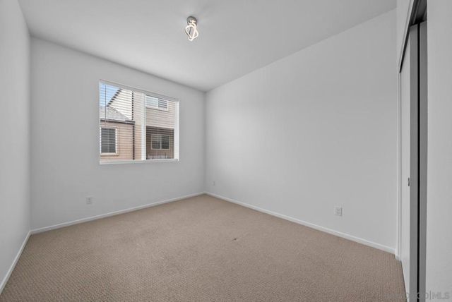 5223 Surfwalk Way 111, San Diego, CA 92154