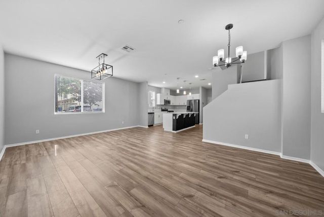5223 Surfwalk Way 111, San Diego, CA 92154
