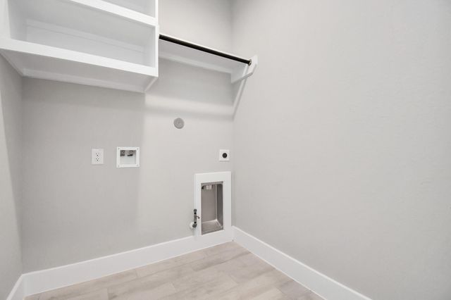 3118 Skerne Spring Drive, Spring, TX 77373