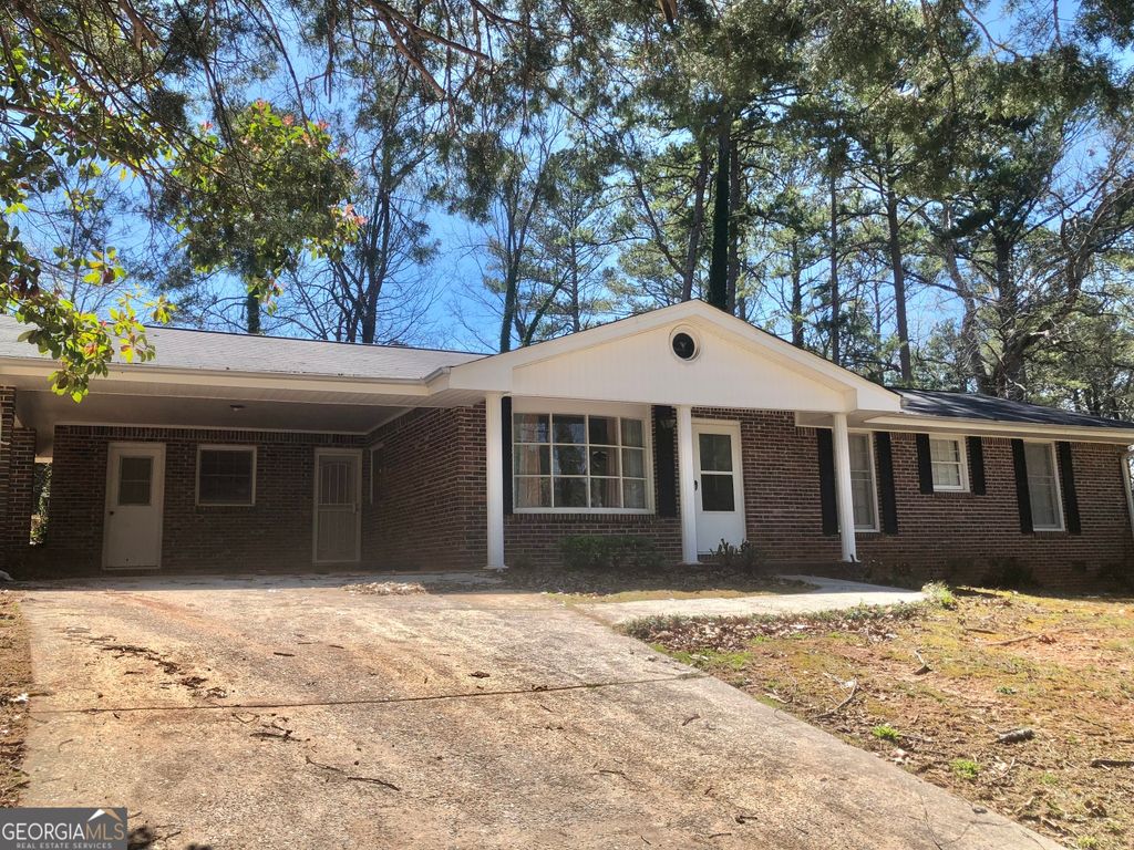 4572 Sahara Drive SW, Atlanta, GA 30331