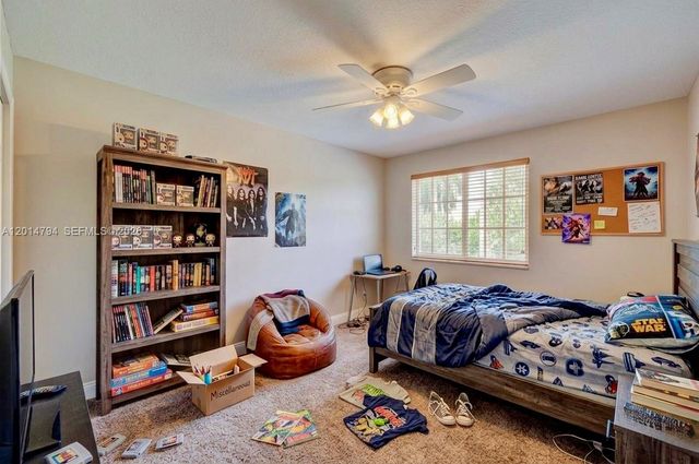 1580 SW 164th Ave, Pembroke Pines, FL 33027