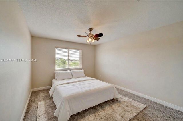 1580 SW 164th Ave, Pembroke Pines, FL 33027