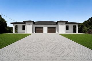 306 / 308 Bell BLVD S, Lehigh Acres, FL 33974