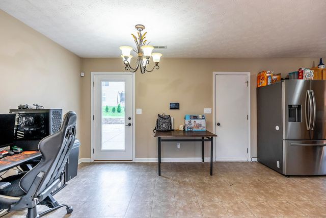 4045 Firestone Way, Shelbyville, KY 40065