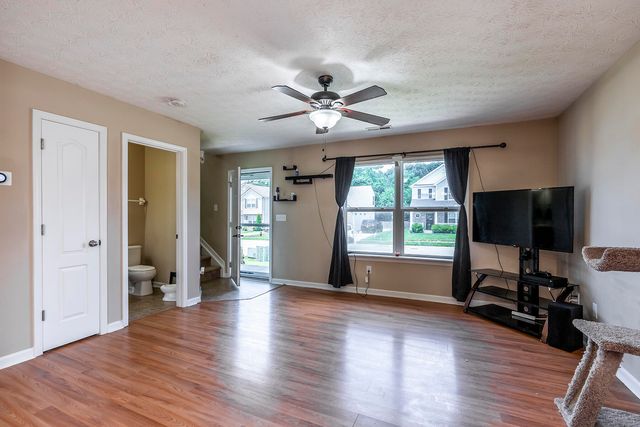 4045 Firestone Way, Shelbyville, KY 40065