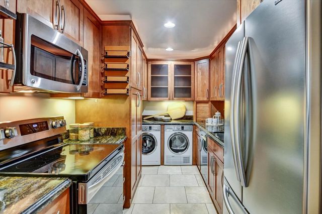 948 Peninsula Avenue, San Mateo, CA 94401