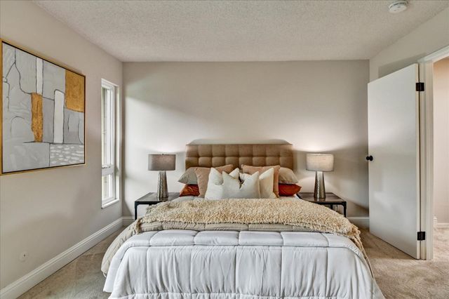 948 Peninsula Avenue, San Mateo, CA 94401