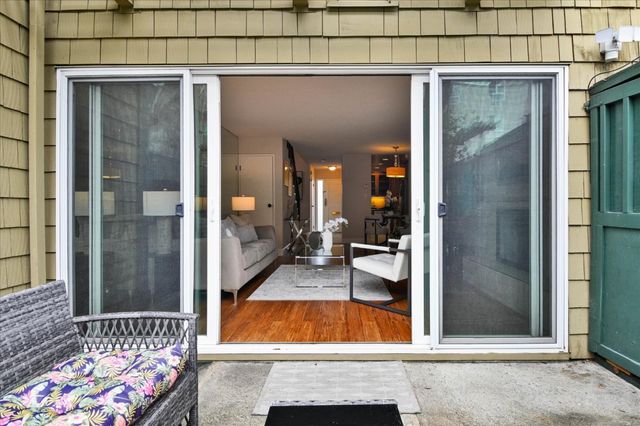 948 Peninsula Avenue, San Mateo, CA 94401