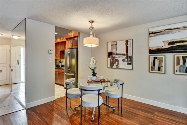 948 Peninsula Avenue, San Mateo, CA 94401