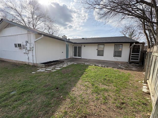 9001 W Pointer LN, Austin, TX 78758