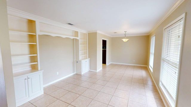 9001 W Pointer LN, Austin, TX 78758