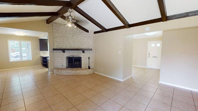 9001 W Pointer LN, Austin, TX 78758
