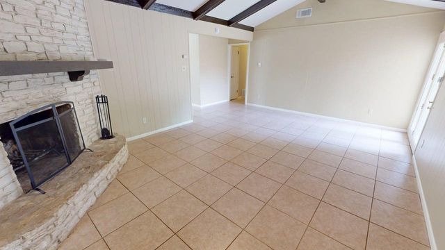 9001 W Pointer LN, Austin, TX 78758