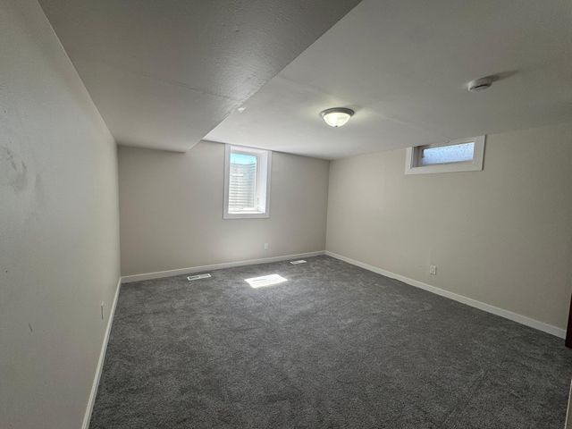 540 E 2nd Street, Waconia, MN 55387