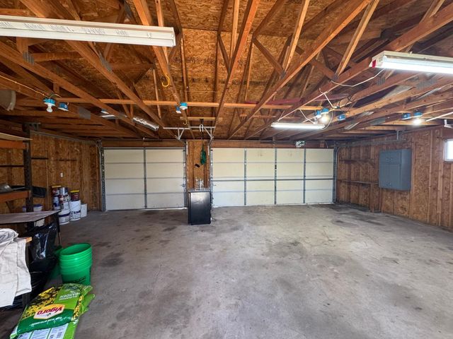 540 E 2nd Street, Waconia, MN 55387