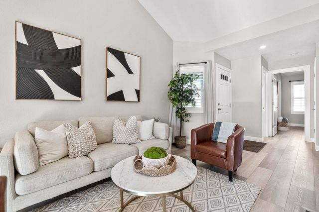 8170 8170 Mountain View Dr F, Pleasanton, CA 94588