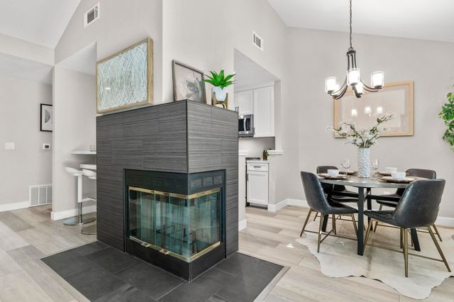 8170 8170 Mountain View Dr F, Pleasanton, CA 94588