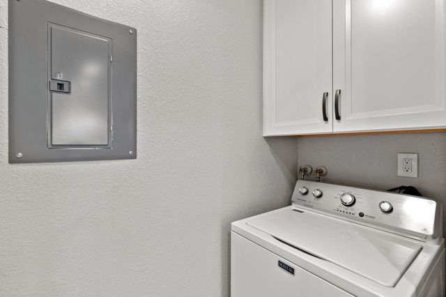 8170 8170 Mountain View Dr F, Pleasanton, CA 94588