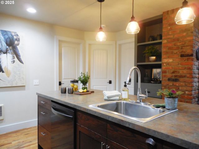 204 N RUSSELL St, Joseph, OR 97846