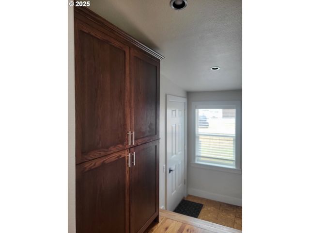 204 N RUSSELL St, Joseph, OR 97846