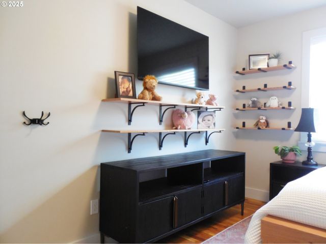 204 N RUSSELL St, Joseph, OR 97846