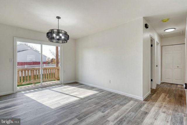 3330 E PHEASANT DR, Dover, PA 17315