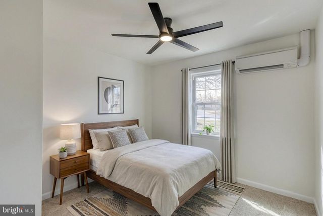 3330 E PHEASANT DR, Dover, PA 17315