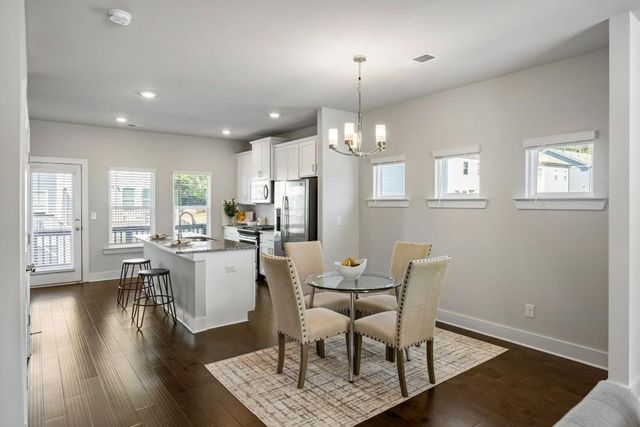 3765 Oxford Circle, Doraville, GA 30340