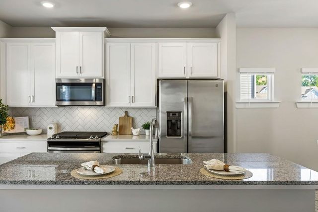 3765 Oxford Circle, Doraville, GA 30340